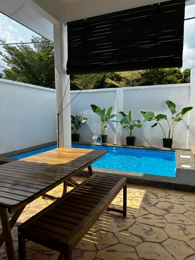 Angsamas Villa Seremban Kids Private Pool & Jacuzzi Luaran gambar